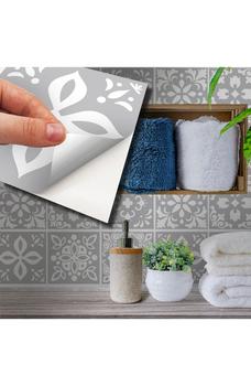 商品WALPLUS | Andalu Light Grey Cement 72-Piece Tile Sticker Set,商家Nordstrom Rack,价格¥219图片