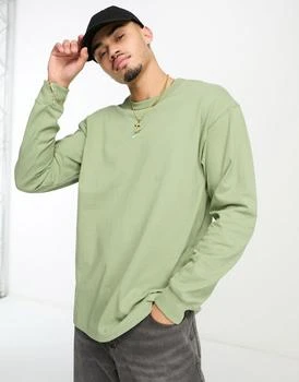 NIKE | Nike Premium essentials logo long sleeve t-shirt in green 