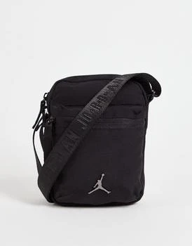 Jordan | Jordan Airborne crossbody bag in black 