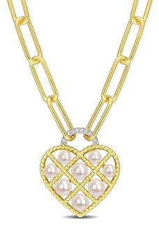 商品DELMAR | Yellow Gold Plated Sterling Silver 4.5-5mm Freshwater Cultured Pearl Diamond Heart Pendant Necklace - 0.01 ctw.,商家Nordstrom Rack,价格¥1231图片