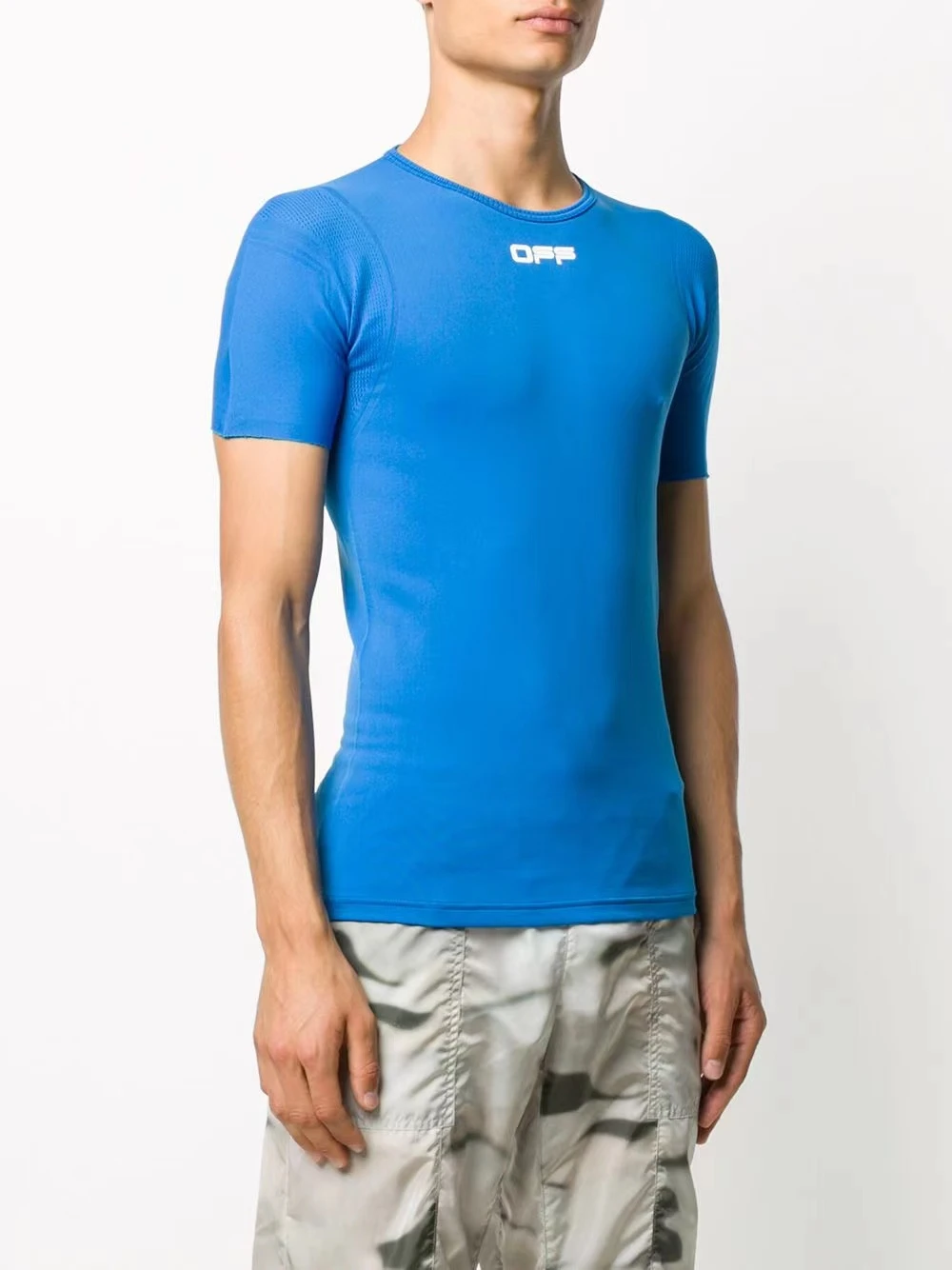 推荐字母Logo纯色圆领短袖T恤 修身版型 男款藍色OMVA012I20KNI001-4501商品