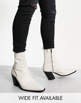 推荐ASOS DESIGN heeled Chelsea boot in Beige leather with angled heel商品