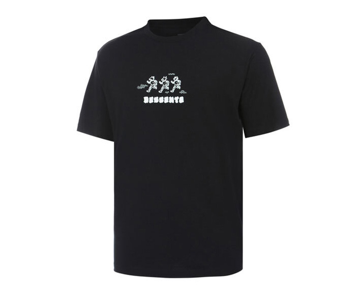 推荐【享贝家】DESCENTE 迪桑特 卡通图案短袖T恤 黑色 SM323OTS71-BLK（现采购商品，下单后12天内发货）商品