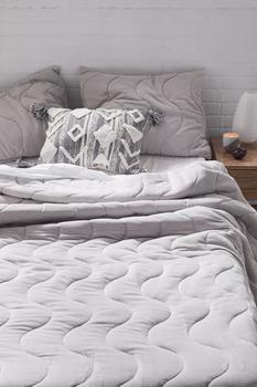 冬装Urban Outfitters, Urban Outfitters | Rita Wavy Comforter商品图片 5.9折×额外9.5折, 额外九五折