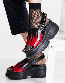 推荐Koi Footwear Ebo flame chunky sandals in black - BLACK商品