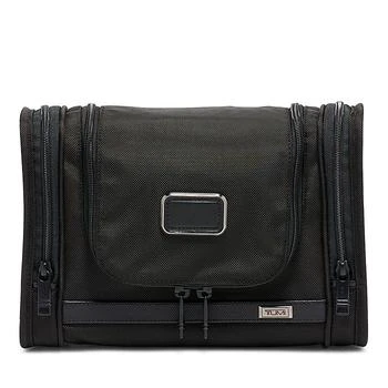 Tumi | Alpha 3 Hanging Toiletry Kit,商家Bloomingdale's,价格¥1459