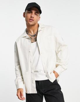 推荐Tommy Hilfiger arm patch logo twill overshirt jacket in cream商品